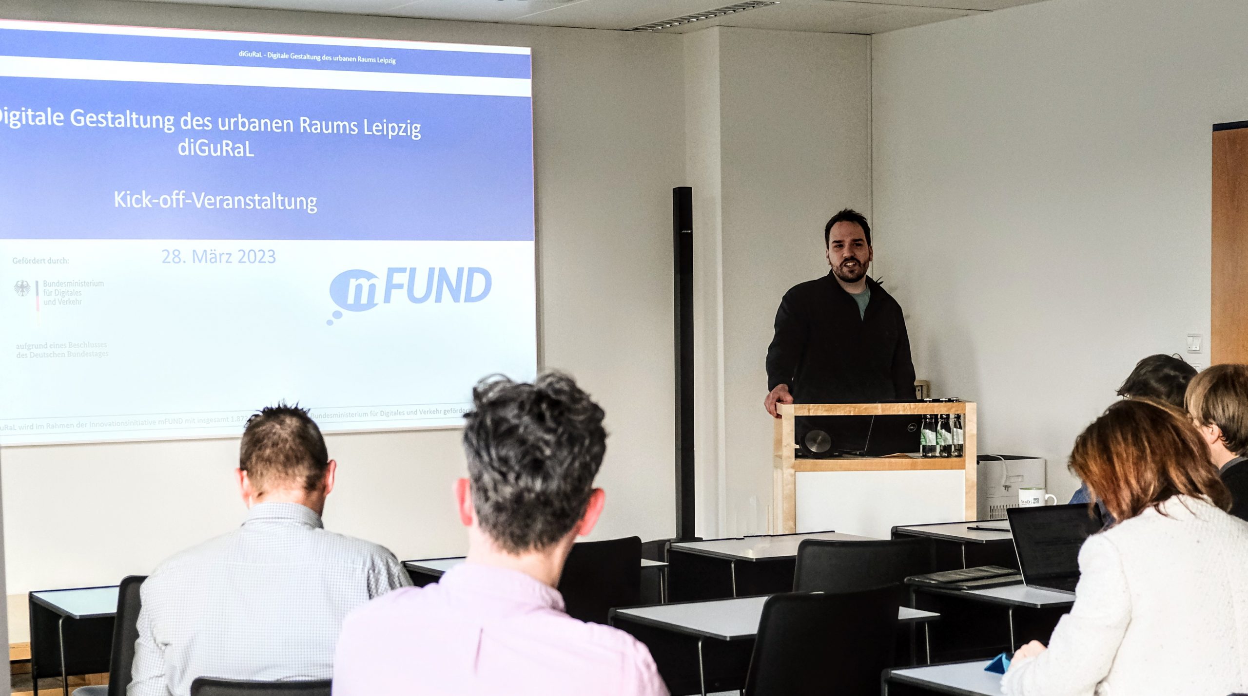 Erfolgreicher Kick-Off für das Projekt diGuRaL
