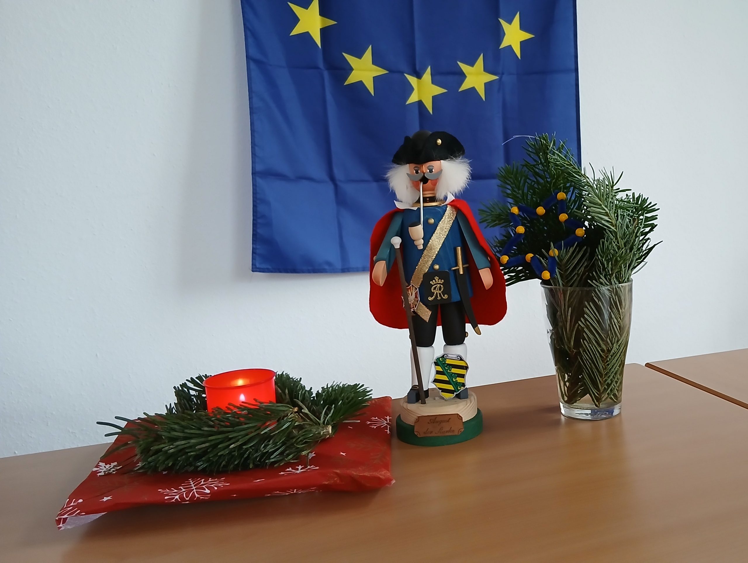 Weihnachtsgrüße vom Aufbauwerk